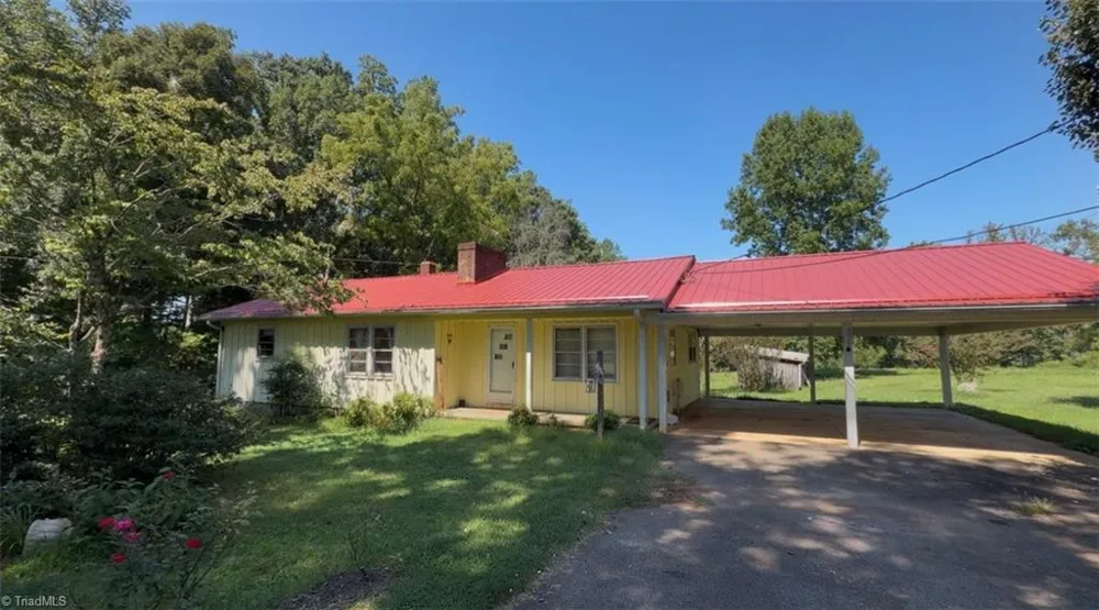 2678 Poplar Springs Road State Road, NC 28676