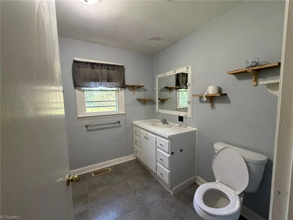 2678 Poplar Springs Road State Road, NC 28676