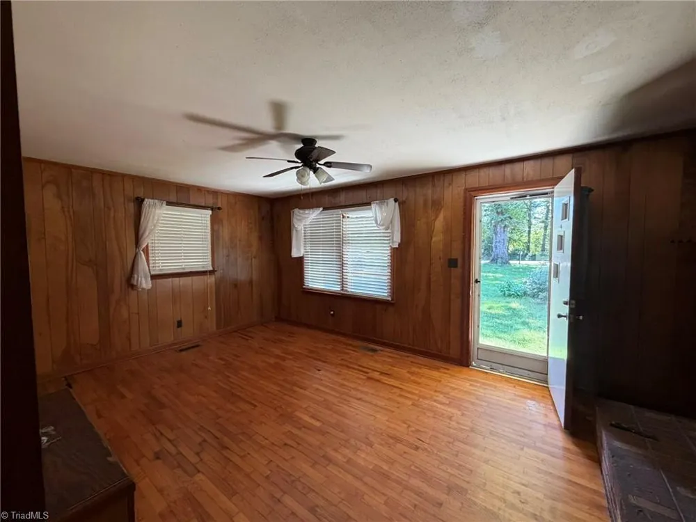 2678 Poplar Springs Road State Road, NC 28676