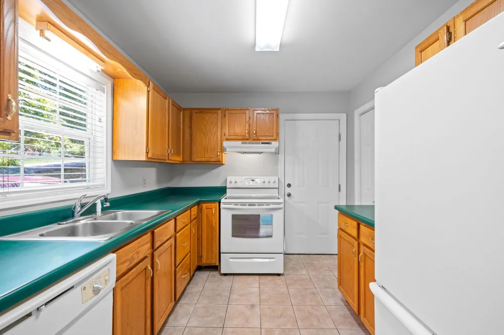 1011 Buck Dr Clarksville, TN 37040