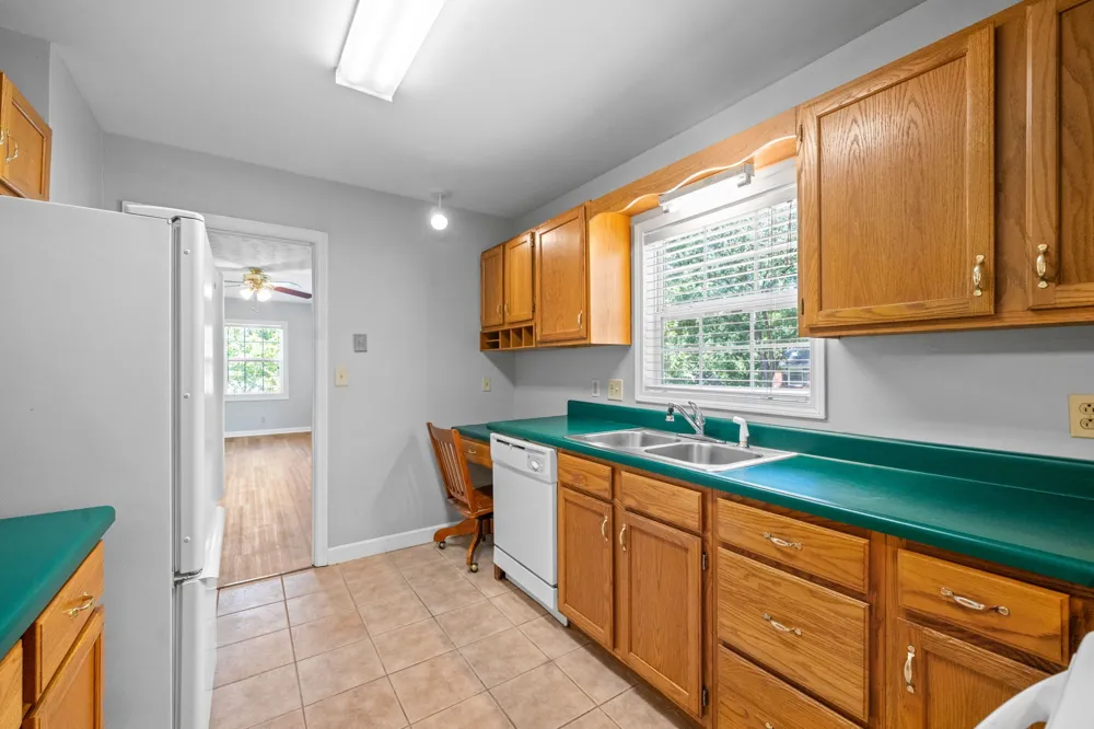 1011 Buck Dr Clarksville, TN 37040