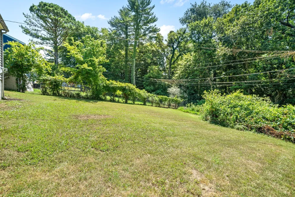 1011 Buck Dr Clarksville, TN 37040