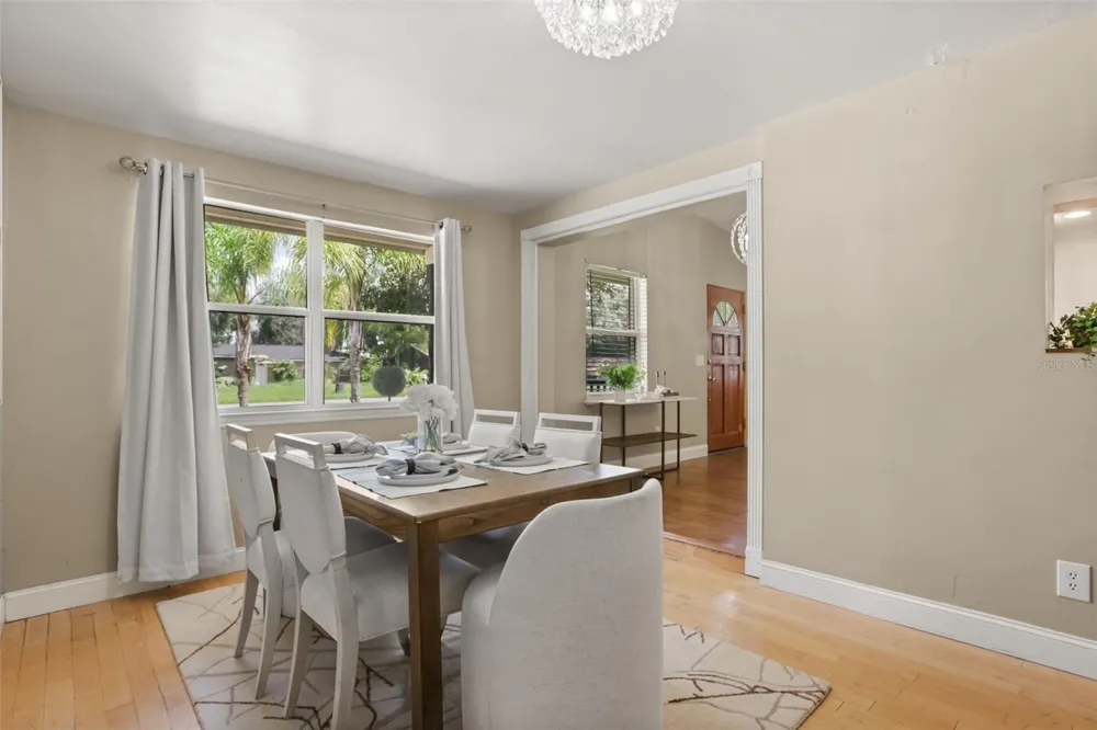 520 OAKHURST STREET Altamonte Springs, FL 32701