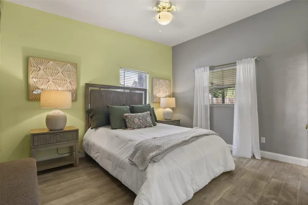 520 OAKHURST STREET Altamonte Springs, FL 32701