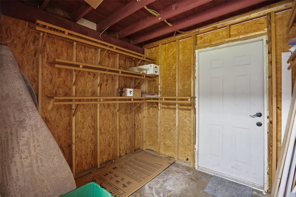520 OAKHURST STREET Altamonte Springs, FL 32701