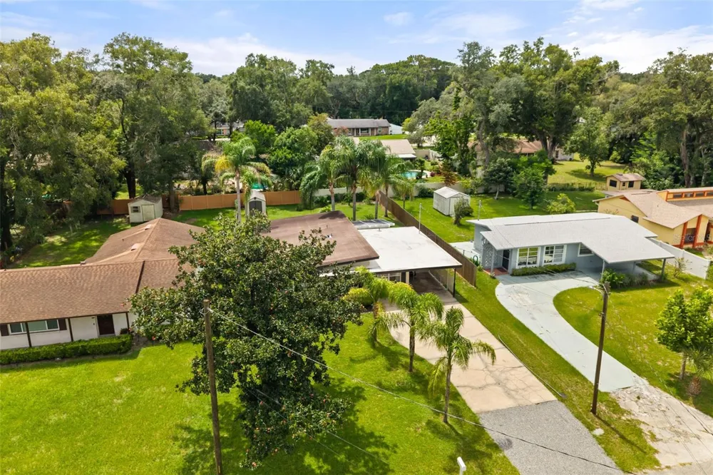 520 OAKHURST STREET Altamonte Springs, FL 32701