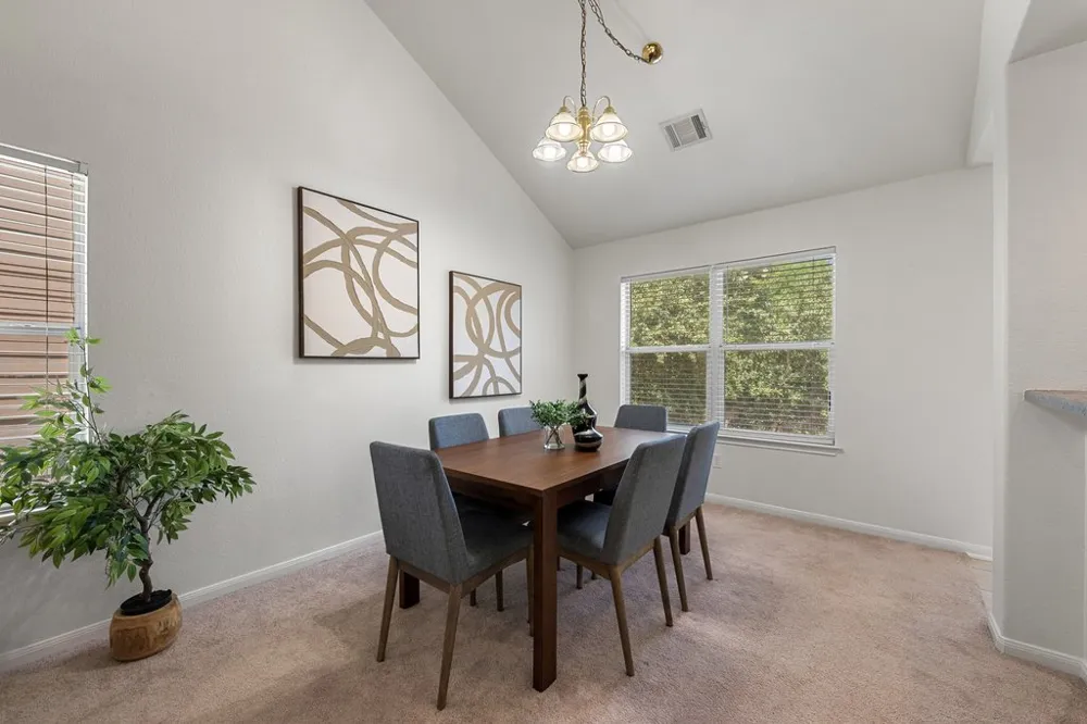 1637 Gaylord Drive Austin, TX 78728