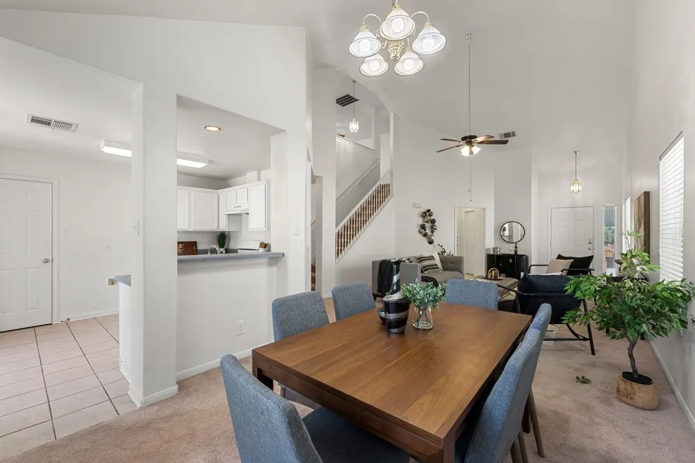 1637 Gaylord Drive Austin, TX 78728