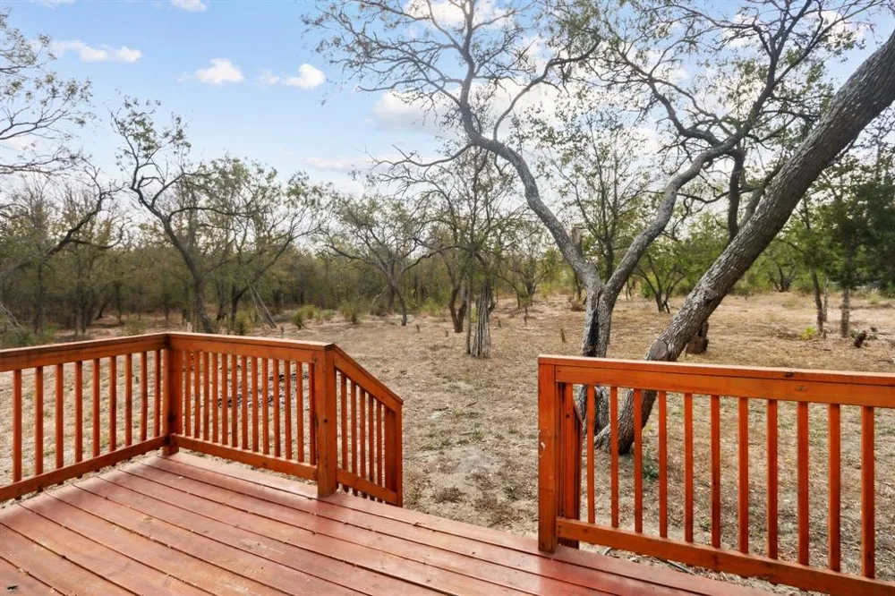 462 Texas Oak Drive Cedar Creek, TX 78612