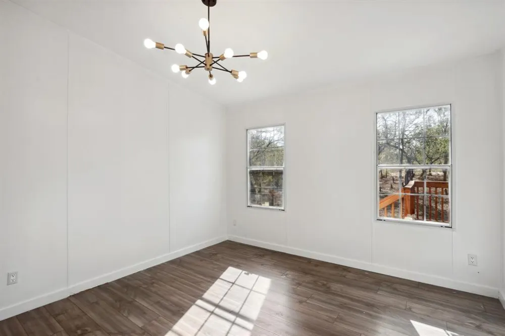 462 Texas Oak Drive Cedar Creek, TX 78612