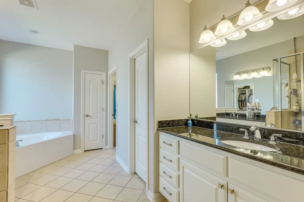 12905 Little Dipper Path Austin, TX 78732