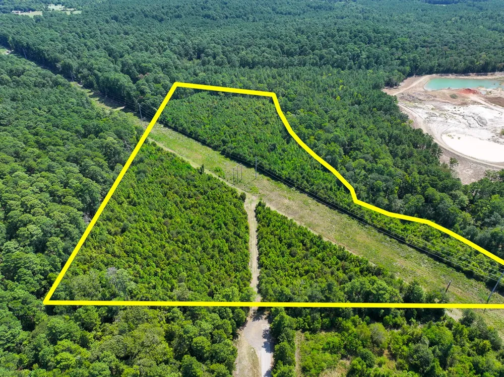 1 Johnson Road Huntsville, TX 77320
