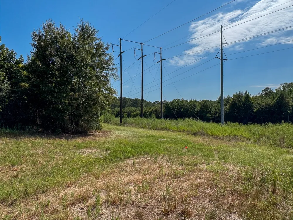 1 Johnson Road Huntsville, TX 77320