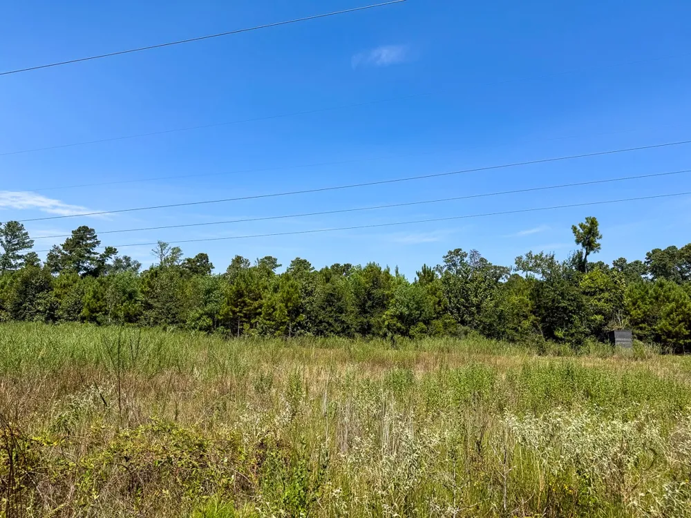 1 Johnson Road Huntsville, TX 77320