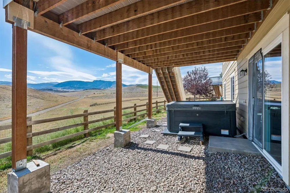 8409 Eldora Way Arvada, CO 80007