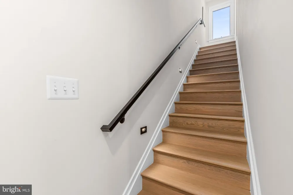 1820 19TH STREET NW #4 Washington, DC 20009