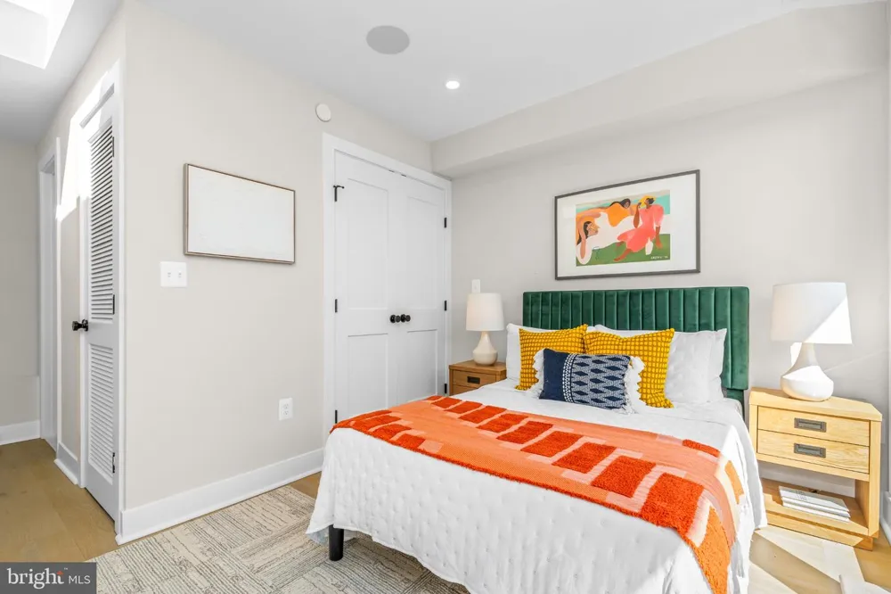 1820 19TH STREET NW #4 Washington, DC 20009