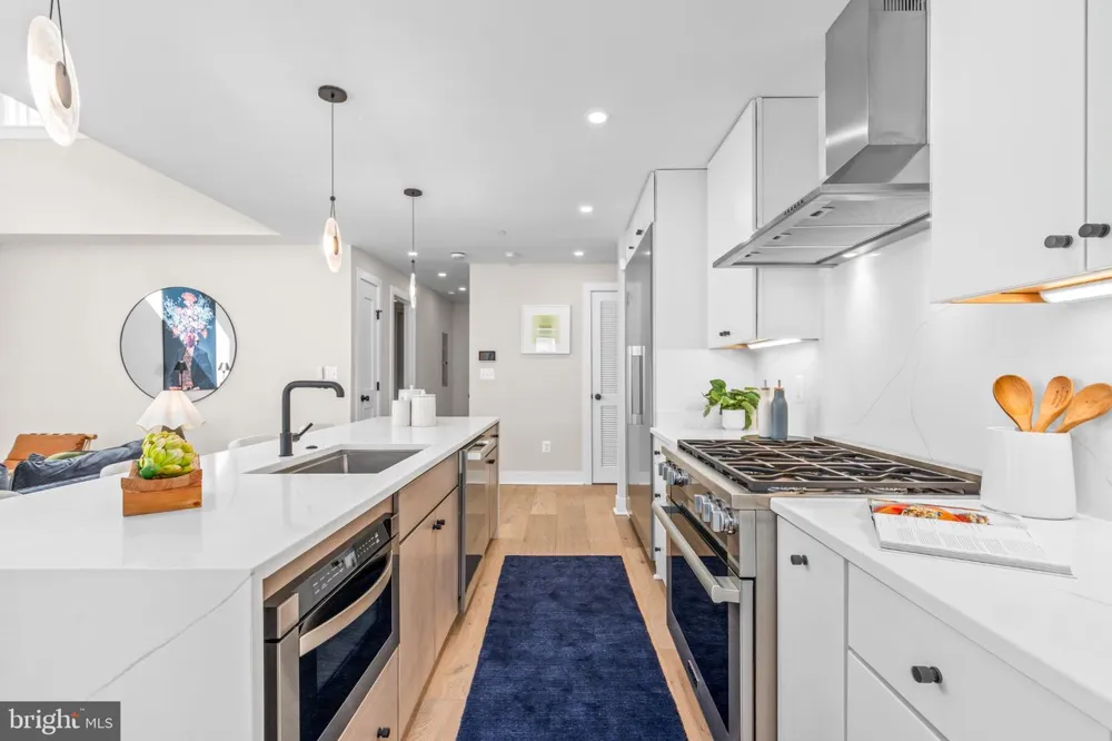 1820 19TH STREET NW #4 Washington, DC 20009