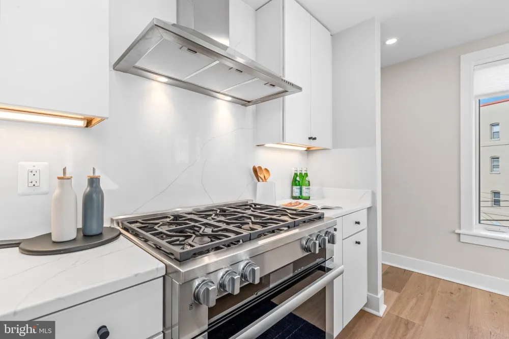1820 19TH STREET NW #4 Washington, DC 20009