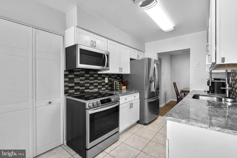 18054 ROLLING MEADOW WAY #259 Olney, MD 20832