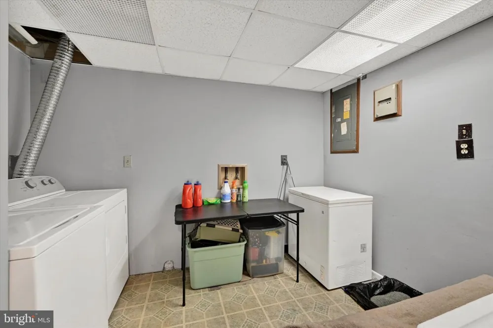 39 RADER COURT Baltimore, MD 21234