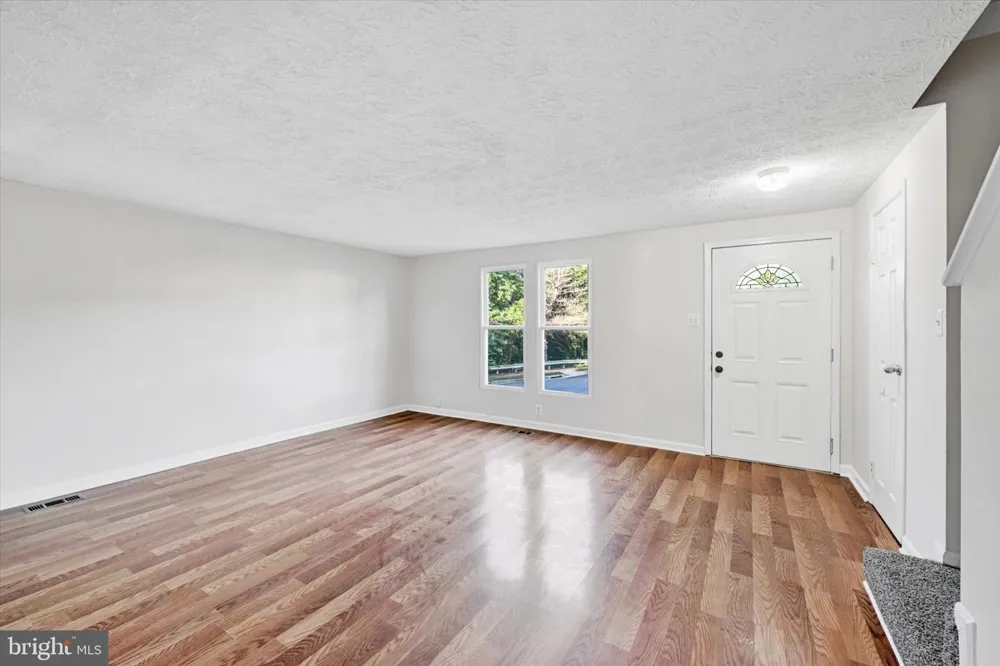 39 RADER COURT Baltimore, MD 21234