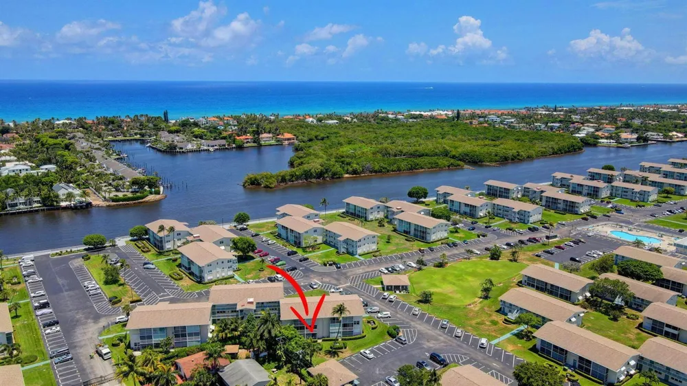 210 Horizon Street E #103 Boynton Beach, FL 33435