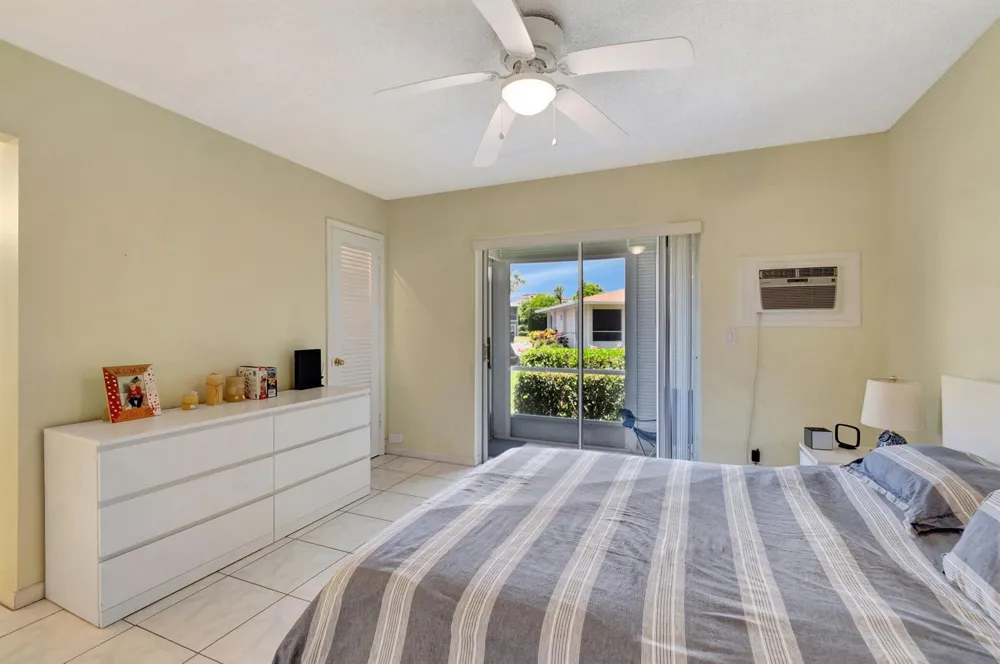 210 Horizon Street E #103 Boynton Beach, FL 33435