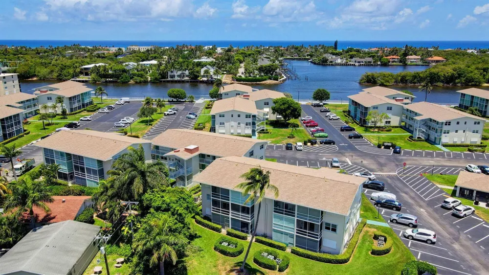 210 Horizon Street E #103 Boynton Beach, FL 33435