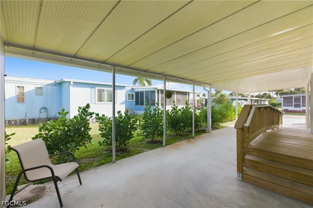 Blossom Court North Fort Myers, FL 33917