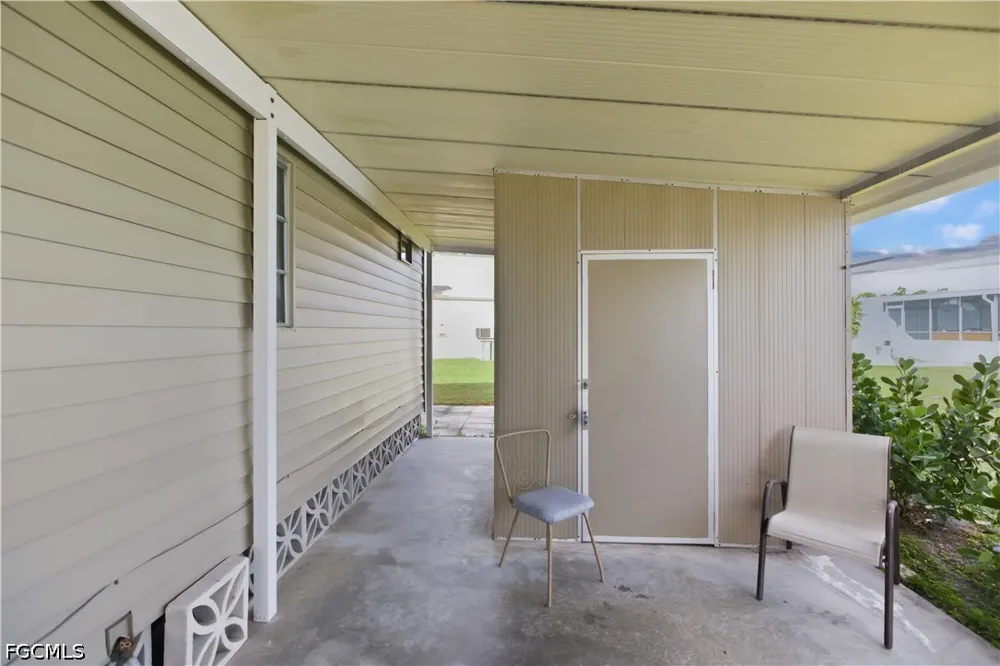 Blossom Court North Fort Myers, FL 33917