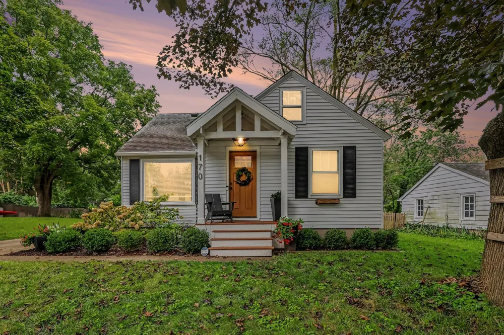 170 E 35th Street Holland, MI 49423