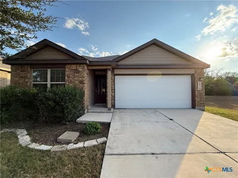 2934 Meadow Ridge