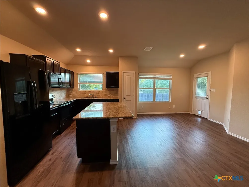 2934 Meadow Ridge New Braunfels, TX 78130