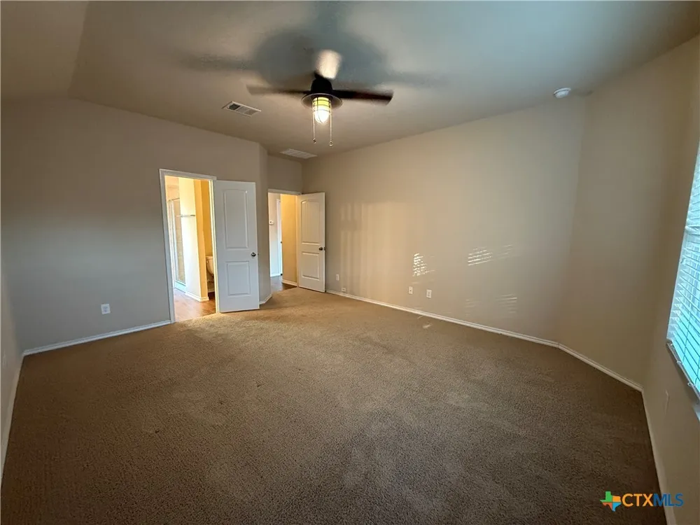 2934 Meadow Ridge New Braunfels, TX 78130