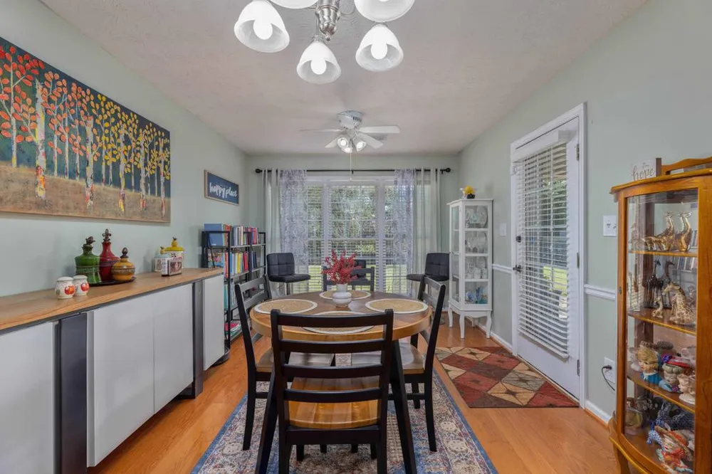 4847 Springwood Circle Columbus, GA 31909