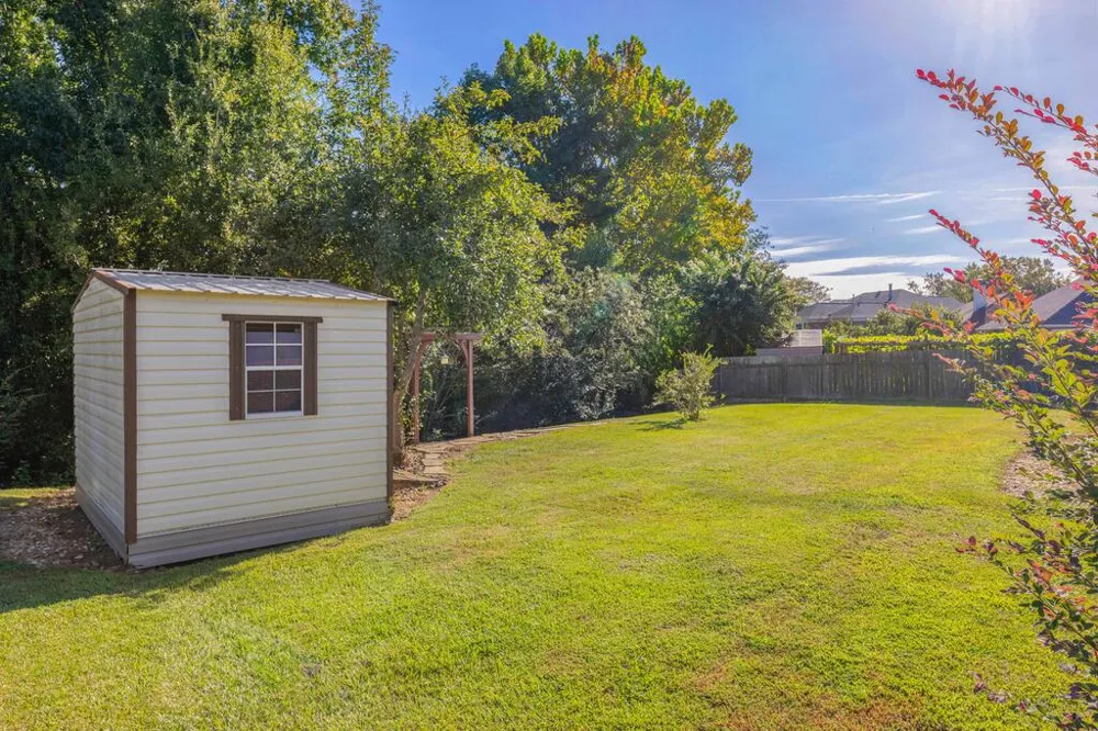4847 Springwood Circle Columbus, GA 31909