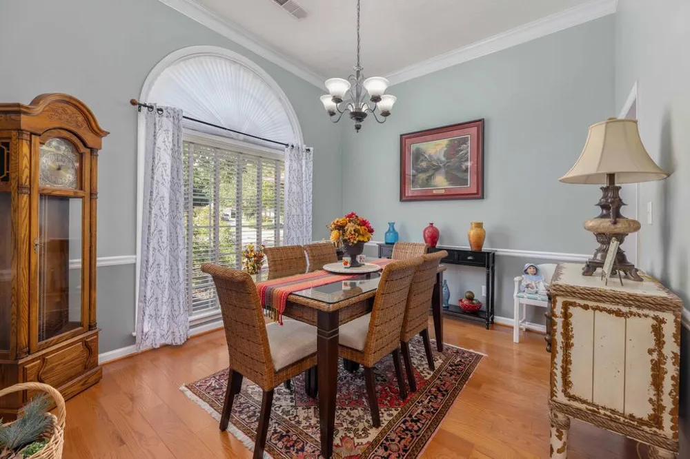 4847 Springwood Circle Columbus, GA 31909
