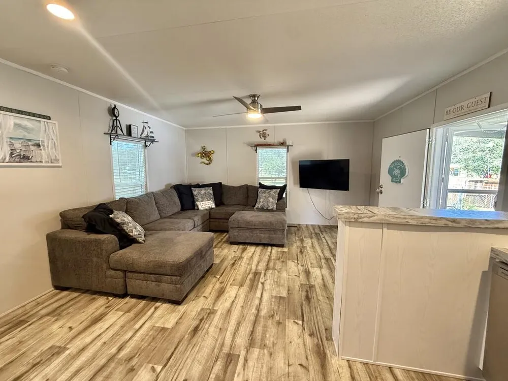 137 Lantana Drive Rockport, TX 78382