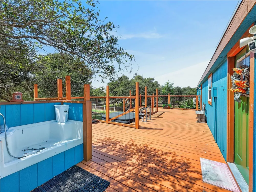 1051 Jacoby Lane Aransas Pass, TX 78336