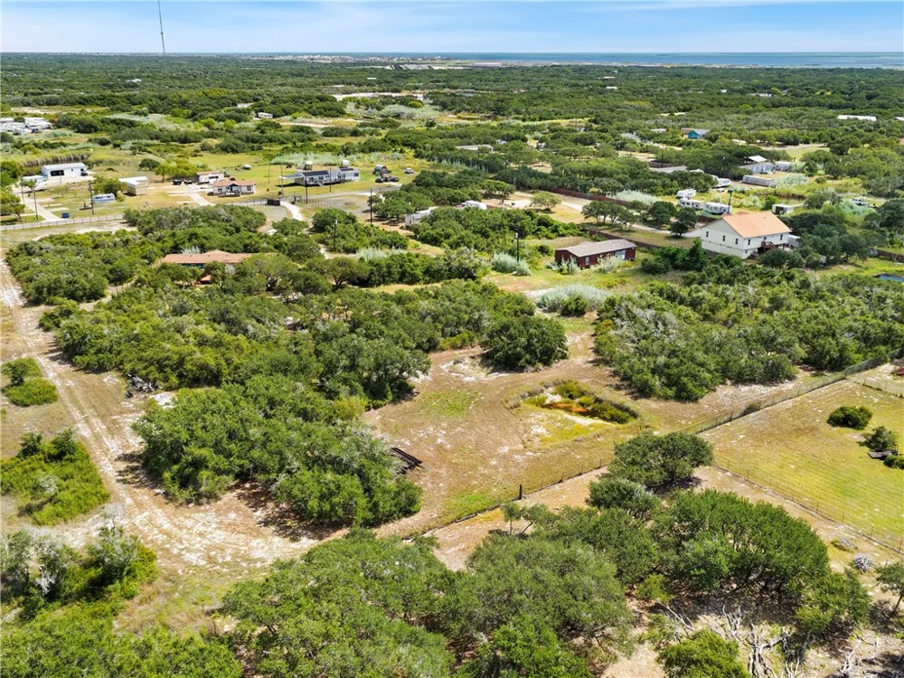 1051 Jacoby Lane Aransas Pass, TX 78336