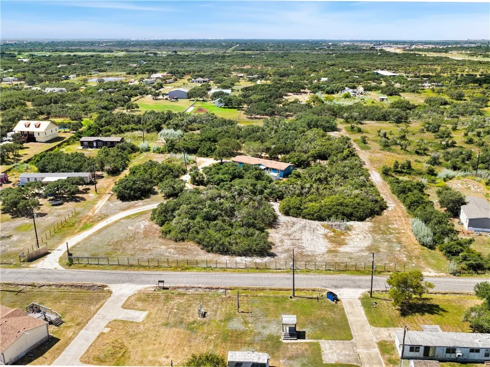 1051 Jacoby Lane Aransas Pass, TX 78336