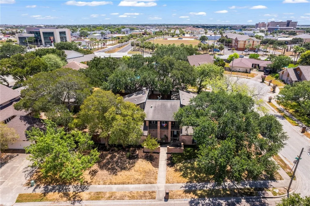 6202 Lost Creek Drive Corpus Christi, TX 78413