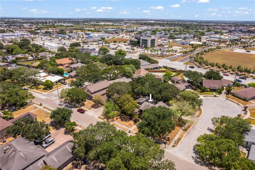6202 Lost Creek Drive Corpus Christi, TX 78413