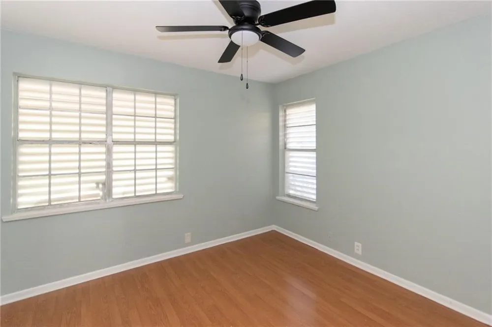 4805 Orchid Corpus Christi, TX 78416