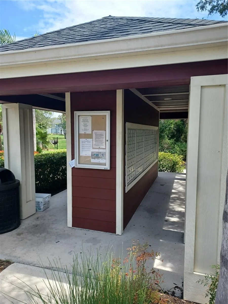 5570 ROSEHILL ROAD #102 Sarasota, FL 34233