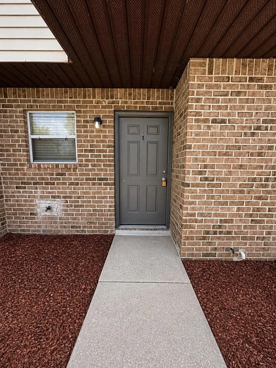 1181-1181 BENTLEY ROAD #1 Leesburg, FL 34748