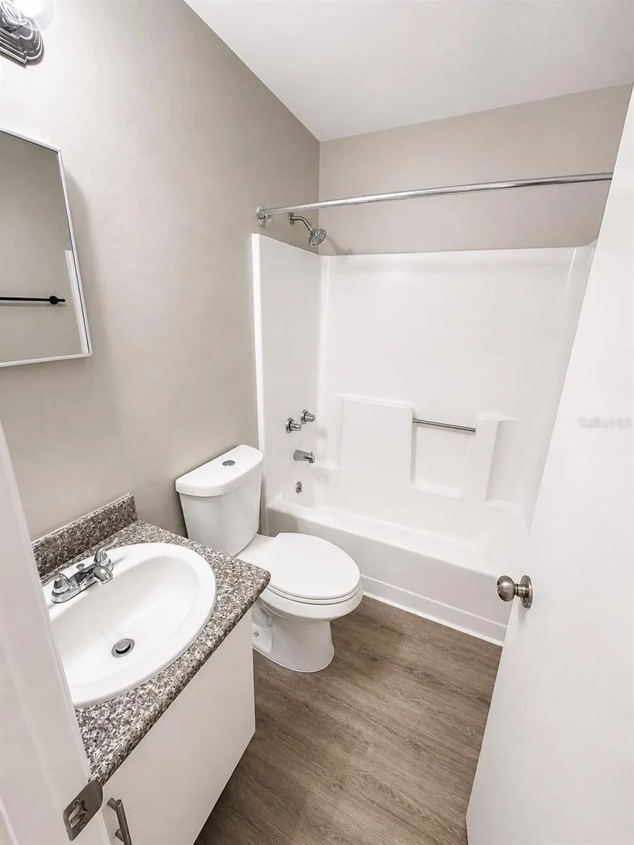 1181-1181 BENTLEY ROAD #1 Leesburg, FL 34748