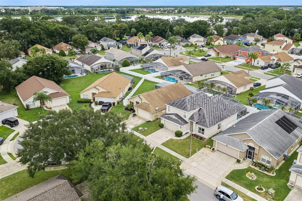 2611 BROOKSHIRE COURT Kissimmee, FL 34746