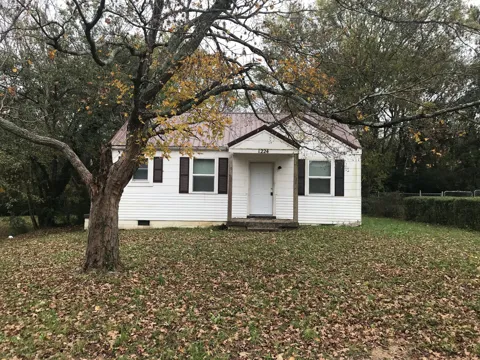 1224 Greenfield Dr